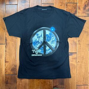 UNKNWN Graphic Black T-Shirt Men's Medium Peace Sign Earth Streetwear